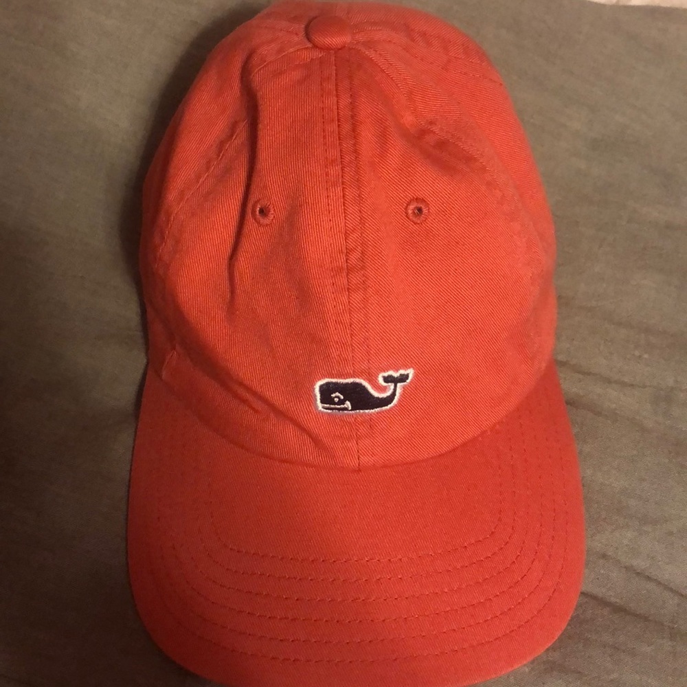 Vineyard vines whale logo baseball cap